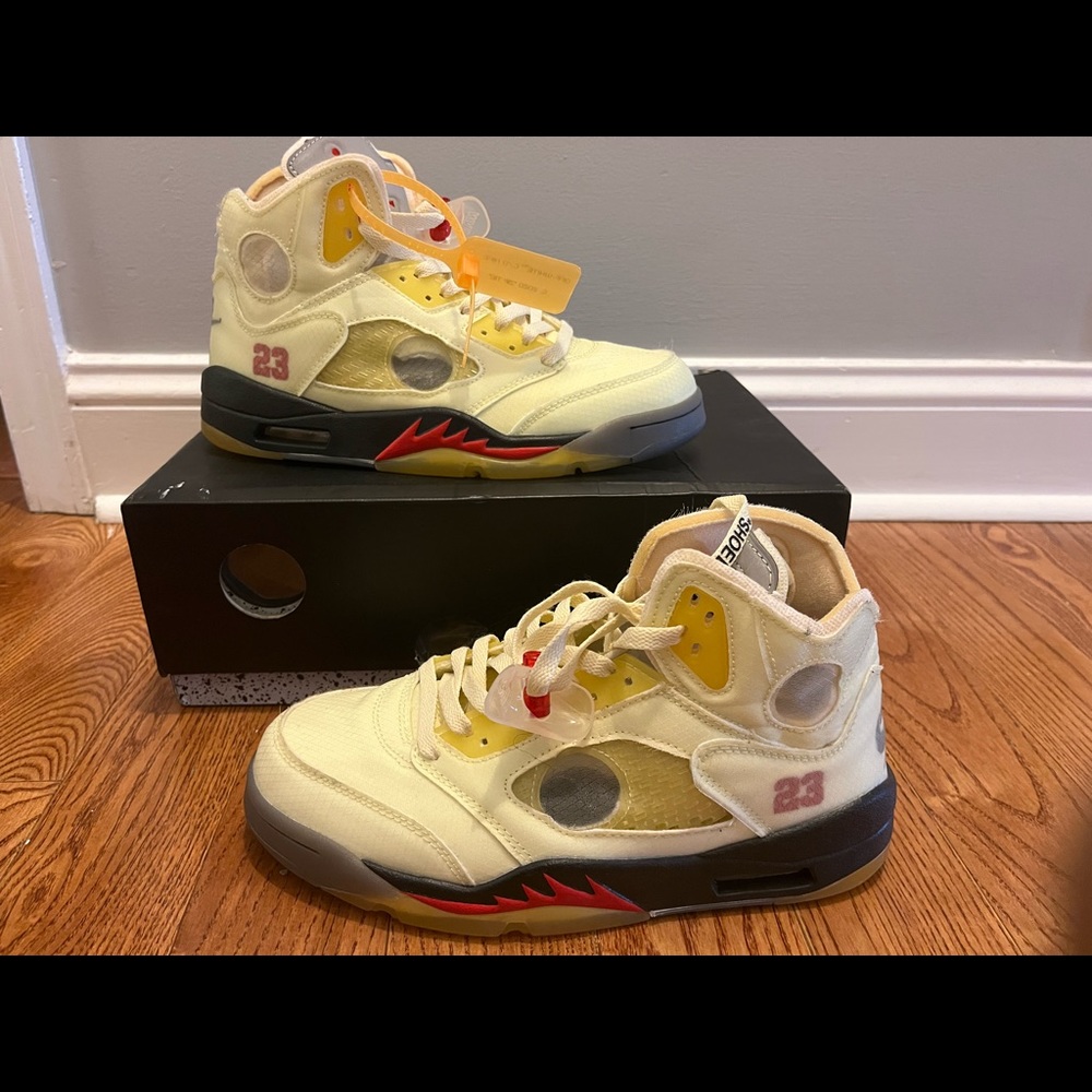 Off-white x Air Jordan 5 SP ‘Sail’